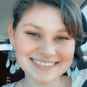 Meet your Posher, Savannah